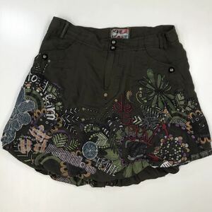 Desigual デシグアル　バルーンスカート　サイズ 38 ウエスト82cm ミニスカート　27-100a