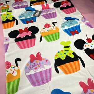 アメリカ ディズニーストア タオル ミッキー フレンズ カップケーキ柄 大判 ビーチタオル US DISNEY ( WDW ) LARGE BEACH TOWEL