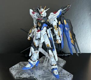 完成品 MG 1/100 ストライクフリーダムガンダム 改修　塗装済み