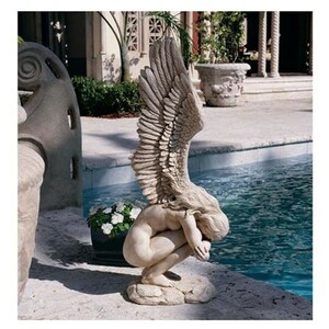 追憶と償いのうずくまる天使彫刻 彫像 ラージ/ ガーデニング 噴水 芝生 洋風庭園 園芸(輸入品)
