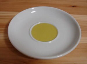 ◆ NESCAFE Dolce Gusto ドルチェグスト ◆ シンプル プレート 皿 洋食器 直径13.7㎝ 陶器 ソーサー ◆ USED ◆