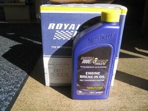 エンジンオイル　ロイヤルパープル　　エンジン慣らオイル　Royal Purole　ENGINE BREAK-IN OIL 10W-30　正規ルート品 1-Qt.Bottle(0.946L)