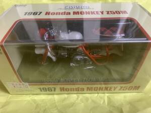 HONDA MONKEY Z50M 1967 レッド　EBBRO ミニカー