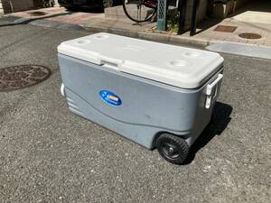 超美品　コールマン　クーラーボックス　100QT 95L エクストリーム　大型