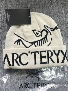 【新品未使用】arcteryx アークテリクス ビーニー　ニット帽　ホワイト