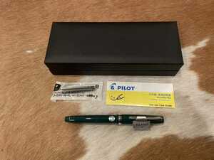 新品未使用 PILOT パイロット 万年筆　ペン先 14K-585 SF Elabo エラボー 限定色 エラボー グリーン