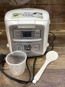 U1a TIGER炊飯器 JAI-R2 3合炊き 通電のみ確認済み ホワイト タイガー 現状品
