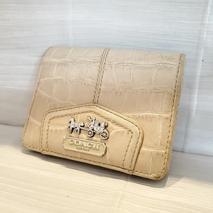 1389 COACH コーチ 二つ折り 財布 ウォレット レザー 型押し ロゴ 小銭入れ 札入れ コンパクト ベージュ系 ミニ