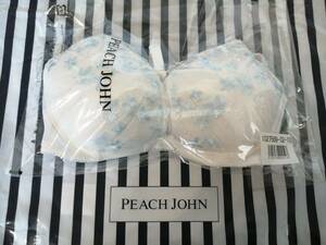 匿名配送料無料】C70】新品　PJ　ピーチジョン　ブラ　ホワイト　白×水色　刺しゅう　PEACH　JOHN　ポイント消化　パッド取り外し可