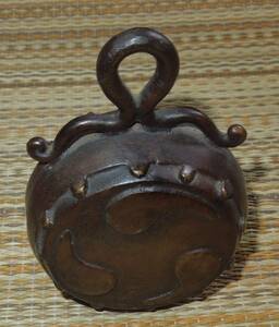 神鈴 古銅製　持鈴 　仏教仏具　 古美術骨董 時代物 　約２８５g　全長：約10cm