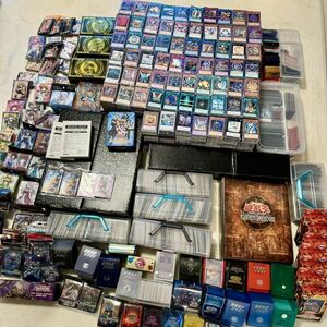 【送料無料】遊戯王 引退 まとめ売り 初期 スリーブ デッキ ポケモンカード レリーフ スーパーレア等 光物7000枚以上 1円スタート