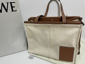 【美品】LOEWE　ロエベ　クッショントート　アナグラム　パソコンバッグ