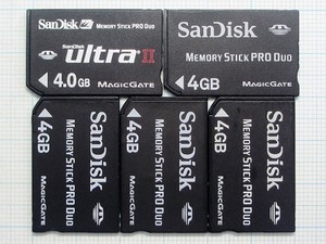 ★SanDisk メモリースティック PRODuo ４GB ５枚 中古★送料６３円～ 