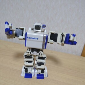 タカラトミー i-SOBOT アイソボット ロボット 通電しました　詳細未確認ジャンク扱い