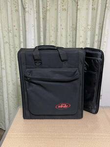 ★38★SKB☆2Uラックケース☆布製☆軽量☆中古動作品★さらに特典★