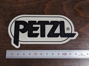 PETZL ステッカー LOGO BK