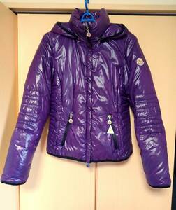 即決送料無料 モンクレール MONCLER ダウンジャケット 1/M フード付き 極暖羽毛100% パープル紫
