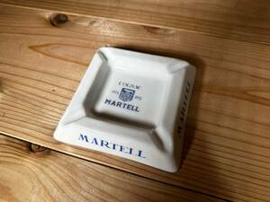 『MARTELL』マーテル ガラス灰皿 灰皿 アシュトレイ トレイ ミルクガラス 青文字 1960s フランス製 ヴィンテージ ビンテージ アンティーク
