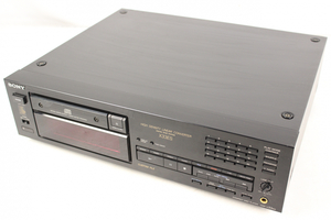 【ト福】SONY ソニー CDプレーヤー CDP-X33ES CDデッキ 通電確認済み オーディオ機器 再生機器 LBZ01LSL09