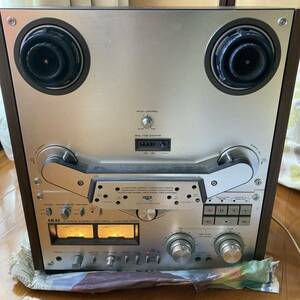 美品 AKAI アカイ 4-TRACK STEREO TAPE DECK model GX-635D GLASS ＆X‘TAL FERRITE HEAD オープンリールデッキ 通電のみ その他動作未確認