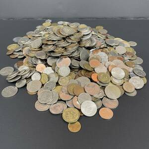 ◆MY0001　1円スタート　外国硬貨【約4.5kg】コイン　コレクション　大量　まとめ　硬貨　世界　アンティーク 　色々