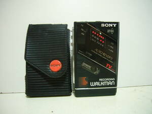 ★希少 SONY WALKMAN WM-F202 レコーディング ウォークマン AM/FMラジオ カセット 美品