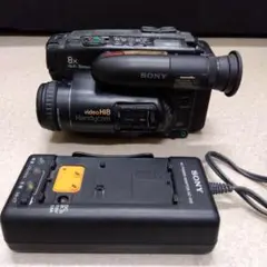 SONY　Handycam　videoHi８　CCD-TR705