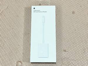 新品未使用品　Apple Lightning to SD Card Camera Reader SDカードカメラリーダー　MJYT2AM/A