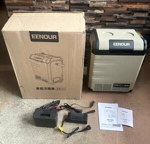 ほぼ未使用 EENOUR バッテリー付 車載冷蔵庫 D10 10L -20℃?10℃ バッテリーセット 両開きフタ ポータブル冷蔵庫 車載用冷蔵庫 庫内照明