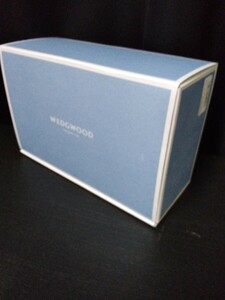 美品ショップ紙箱【WEDGWOOD】22×14.5cm 　高さ9cm