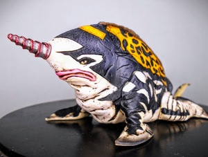 HGウルトラマン 深海怪獣グビラ リペイント 完成品