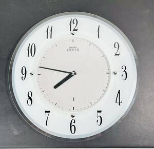 セイコークロックソーラー電波掛時計「セイコーエムブレム」HS533W SEIKO EMBLEM 高級時計　壁掛け時計 