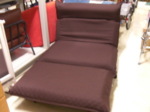 【TI山室家具】◆新品!France Bedライフィット!一人掛けソファー+オットマンセット!しかもシングルベッドとしても使えます!(新品展示品)