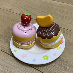 未使用 マザーガーデン 木製スイーツ 苺&チョコ シュークリーム２個セット 野いちごのおままごと★検）パン ケーキ スウィートカフェリボン