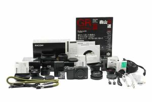 【箱付き・付属品多数】 RICOH リコー GR DIGITAL Ⅲ 3 GW-2 GH-2 GH-1 GT-1 書籍 セット！ コンパクト デジタルカメラ #1276