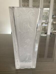 フラワーベース　 クリスタルガラス花瓶