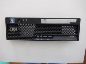 IBM MT-M 8118 (M51)　前面パネル