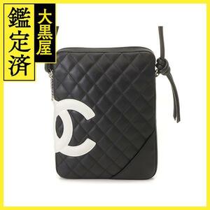 CHANEL　シャネル　カンボンラインミディアムポシェット　ブラックスラッシュホワイトスラッシュSV カーフ 【472】HSA