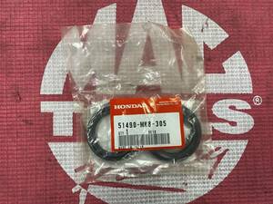 ★新品　未使用　ホンダ純正部品★　在庫品　51490-MN8-305　フロントフォークシール　 NSR250R RVF400R CB400SF CB 400 750 CBR400RR 