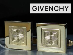 GIVENCHY カフス