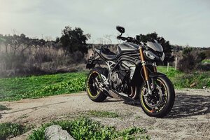 ECU書き換えソフトウエア TRIUMPH SPEED TRIPLE RR RS 1200 2021～2023年式 BT MOTO