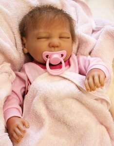リボーンドール リアル 赤ちゃん人形 トドラードール ベビードール 55cm 高級 かわいい 衣装付 寝顔 クローズアイ ba61