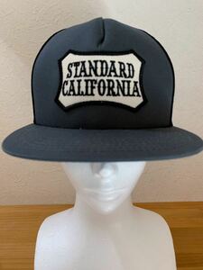 美品　STANDARD CALIFORNIA スタンダードカリフォルニア シールドロゴ　メッシュキャップ　フリー