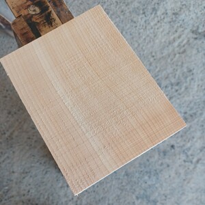 角材-667【17.5×13.3×4.7cm】 国産ひのき　角材　彫刻用木材　一枚板 　桧 　檜　無垢材　 DIY