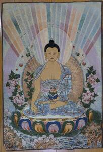 チベット仏教・タンカ「宝生如来・ラトナサンバヴァ」織物 刺繍絵画 タペストリー　４０cm×６０cm
