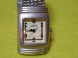 珍品　デザイン　GUESS　１９９６　女性用腕時計　角型　JAPAN　MOVT