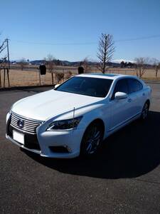 LEXUSレクサスLS600hL後期仕様.極上車輌. 実走行距離.車検付.ハイブリッド.ロング.条件付陸送名変等諸費用等込み.現車確認可能