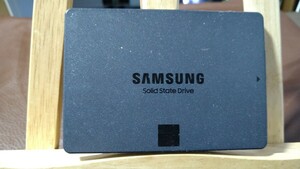 【中古】SAMSUNG 860 QVO SSD 　１TB 2.5インチ SATA II 