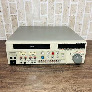 Panasonic パナソニック　AG-DS850 S-VHS ビデオレコーダー　通電確認OK 現状品　B7