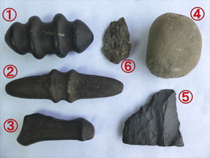 ■縄文晩期■独鈷石 石棒 擦り石 石器 計5点+1点■伝山形県西村山郡河北町月山神社周辺出土■石箆 磨石 丸石 陰陽石 道祖神 呪術 祭祀 信仰